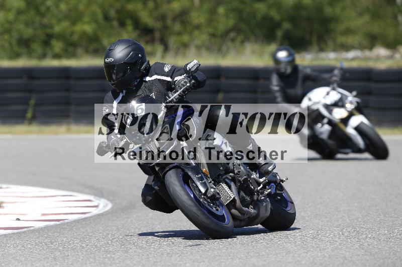 /Archiv-2025/48 25.08.2025 Cornu Master School ADR/blau-bleu/66